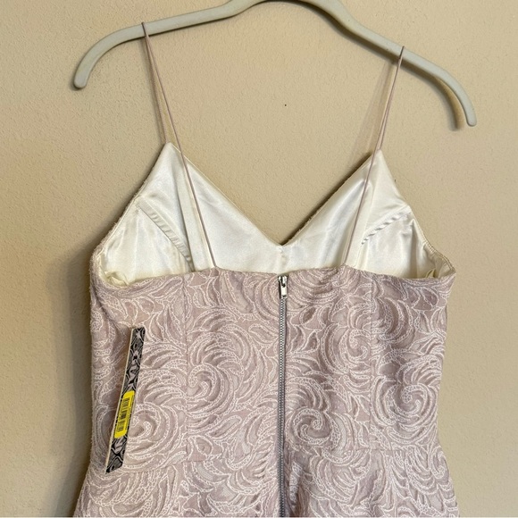 Gianni Bini Floral Lace Halter Fit & Flare Mini Dress Cocktail Party Pink Size 8 - Picture 9 of 16